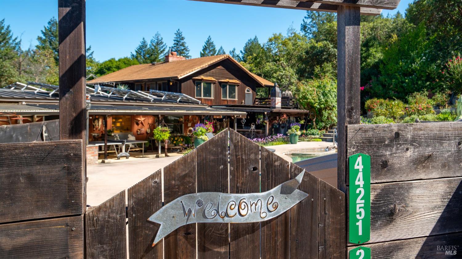 28670 Highway 128 Yorkville CA 95449