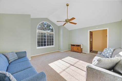 5812 Mathilde Drive Windsor CA 95492