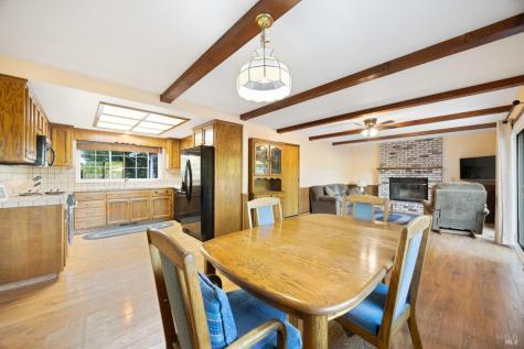 5812 Mathilde Drive Windsor CA 95492