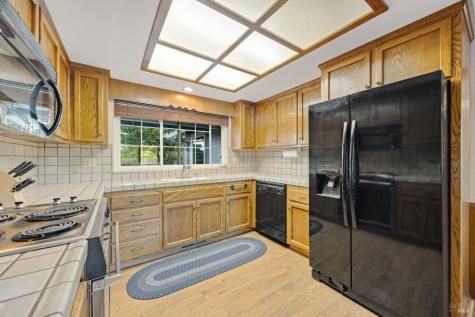 5812 Mathilde Drive Windsor CA 95492