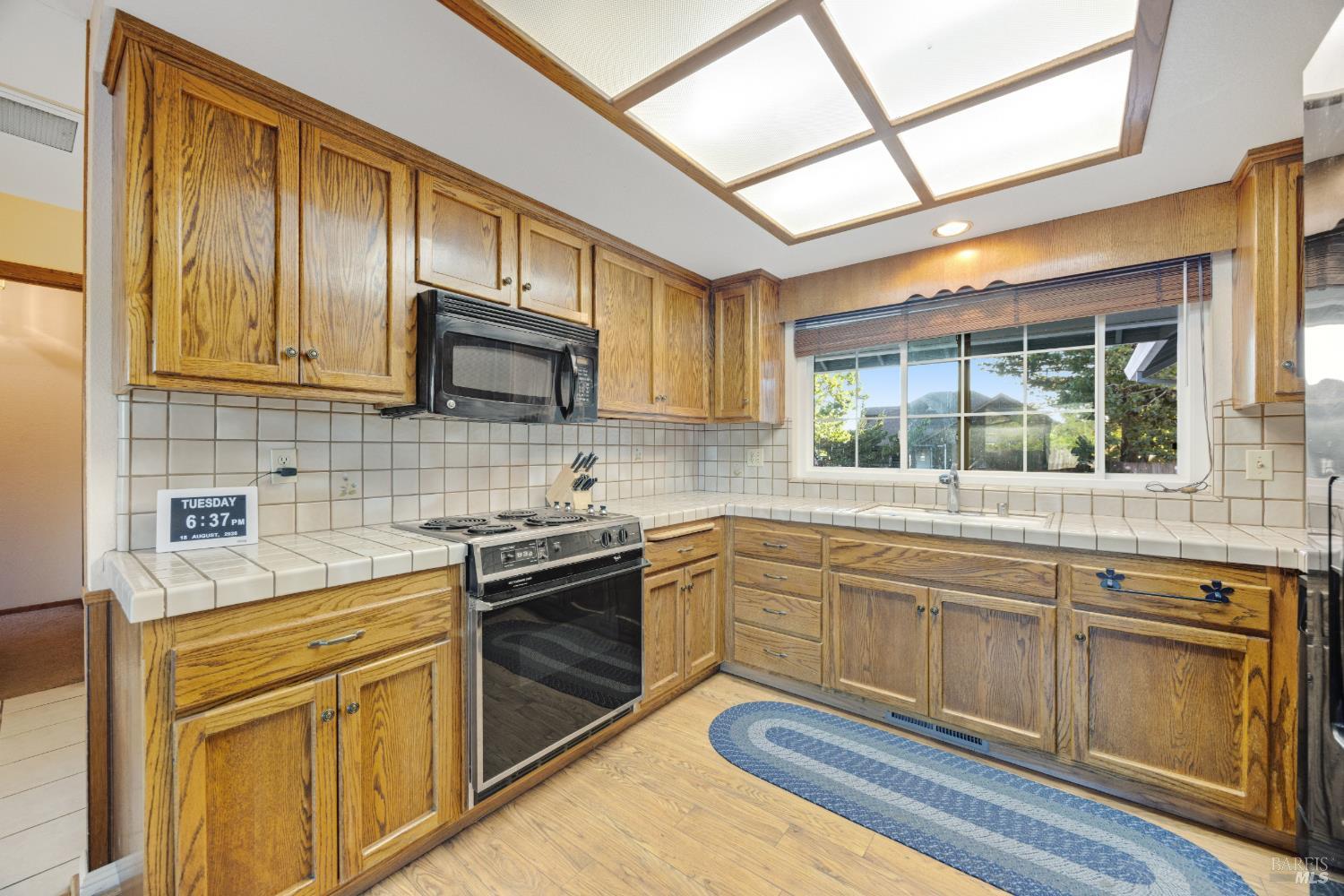 5812 Mathilde Drive Windsor CA 95492