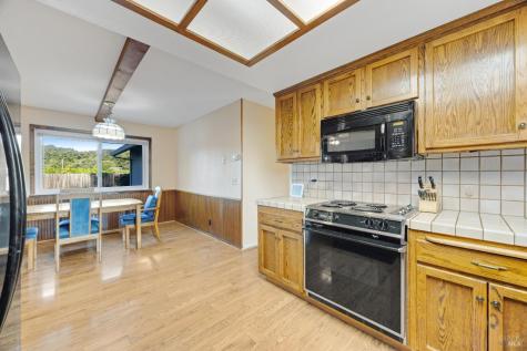 5812 Mathilde Drive Windsor CA 95492