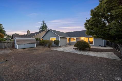 5812 Mathilde Drive Windsor CA 95492