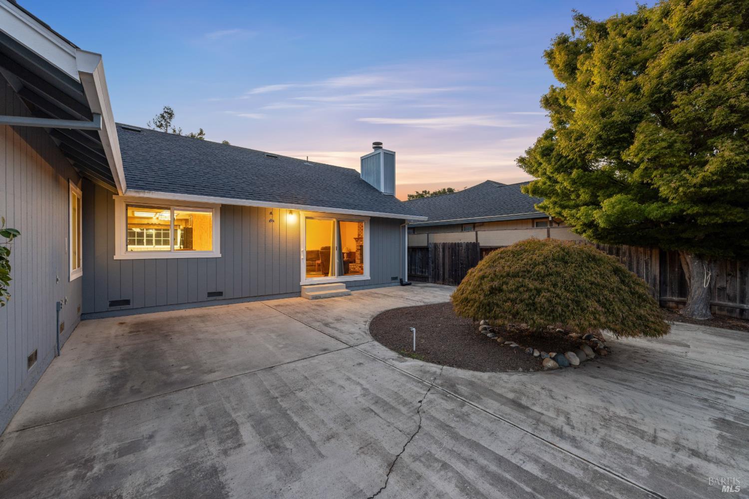 5812 Mathilde Drive Windsor CA 95492