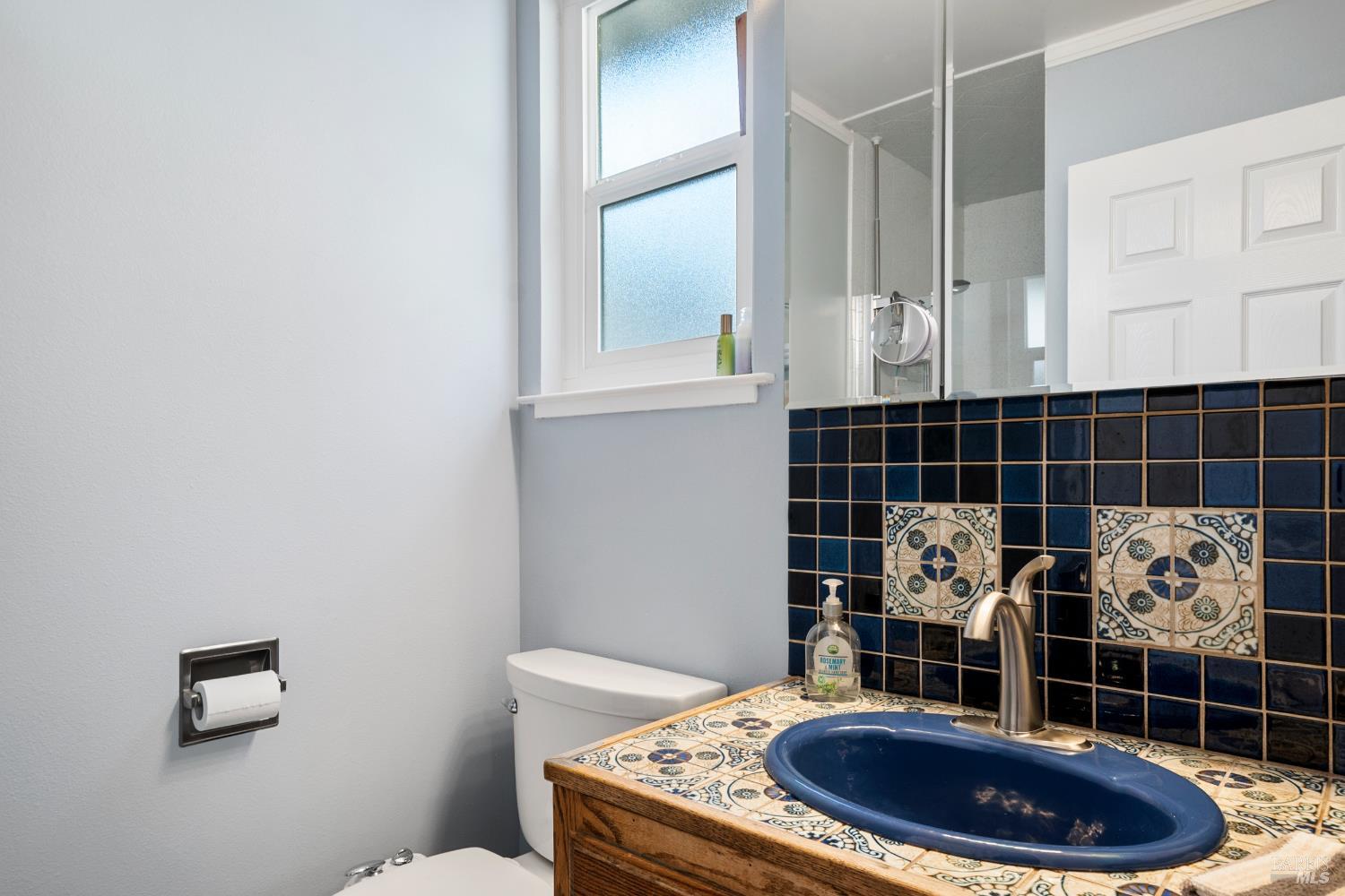 477 N Meadowview Court Vacaville CA 95688