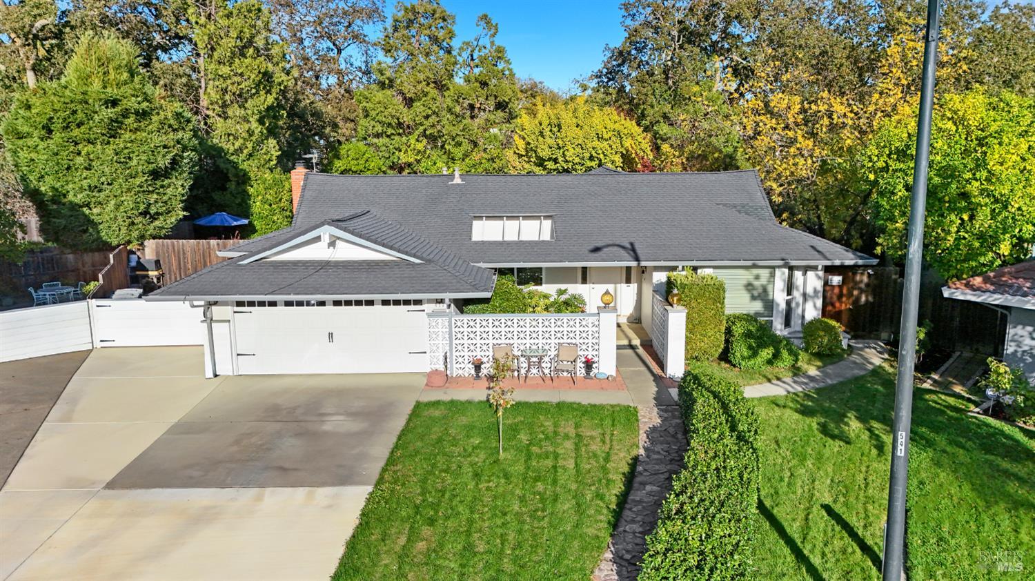 477 N Meadowview Court Vacaville CA 95688