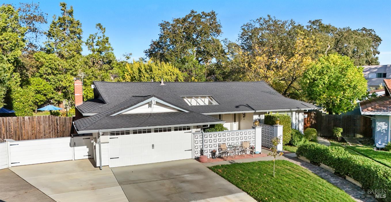 477 N Meadowview Court Vacaville CA 95688
