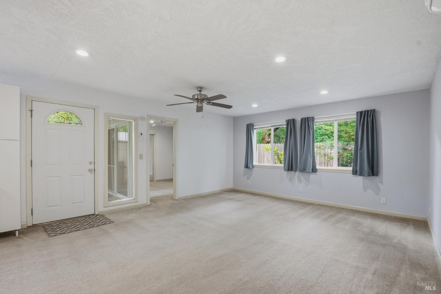 477 N Meadowview Court Vacaville CA 95688