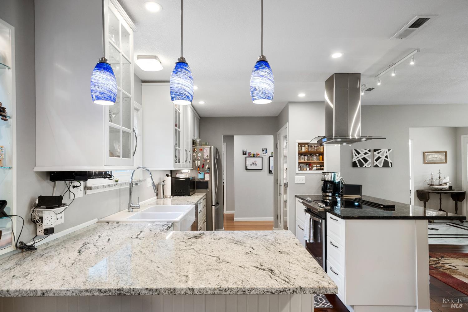 477 N Meadowview Court Vacaville CA 95688