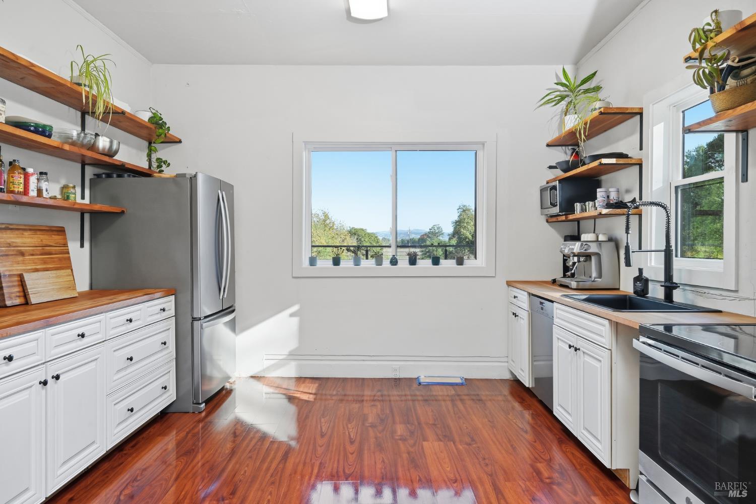 2291 Westside Road Healdsburg CA 95448