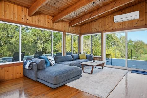 2291 Westside Road Healdsburg CA 95448