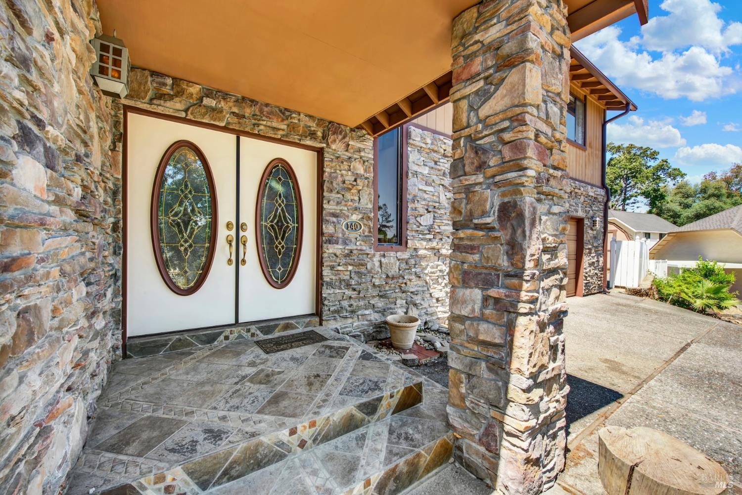140 Alamo Drive Vacaville CA 95688