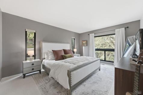 194 Maestro Road Novato CA 94947