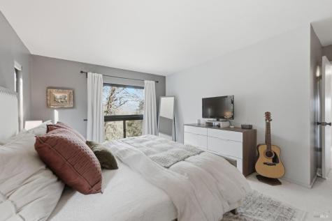 194 Maestro Road Novato CA 94947