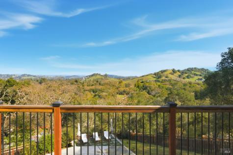 194 Maestro Road Novato CA 94947