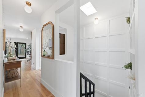 194 Maestro Road Novato CA 94947