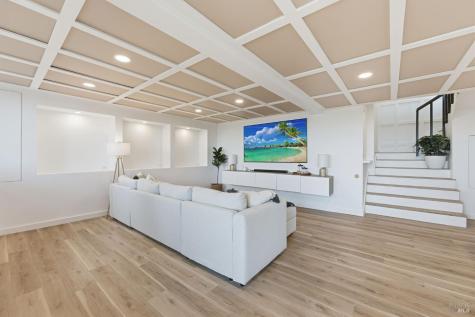 194 Maestro Road Novato CA 94947