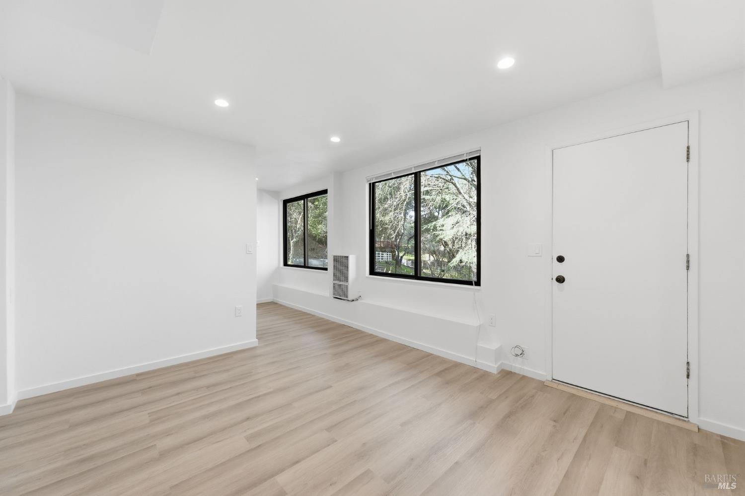 194 Maestro Road Novato CA 94947