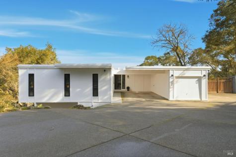 194 Maestro Road Novato CA 94947