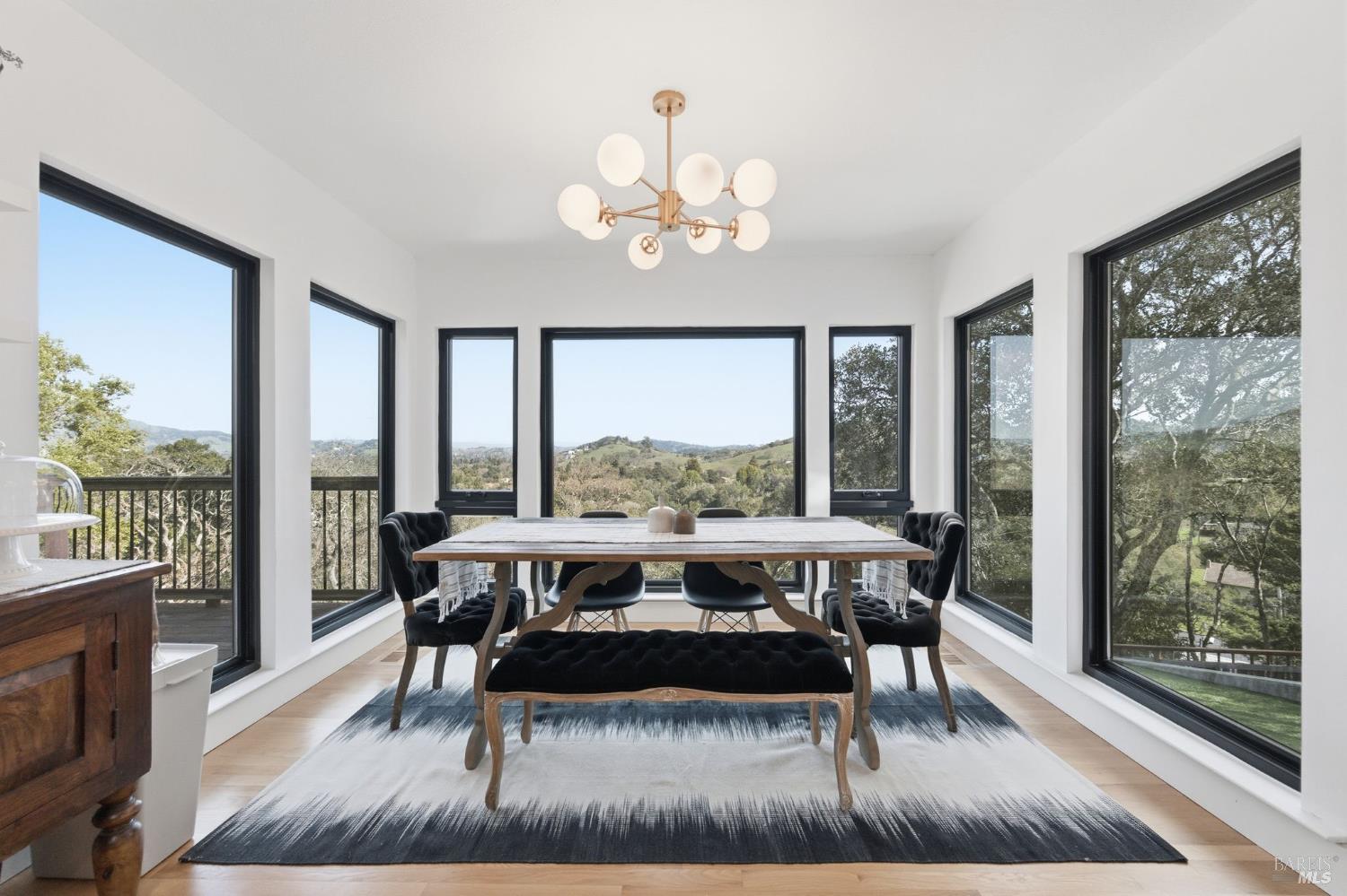 194 Maestro Road Novato CA 94947