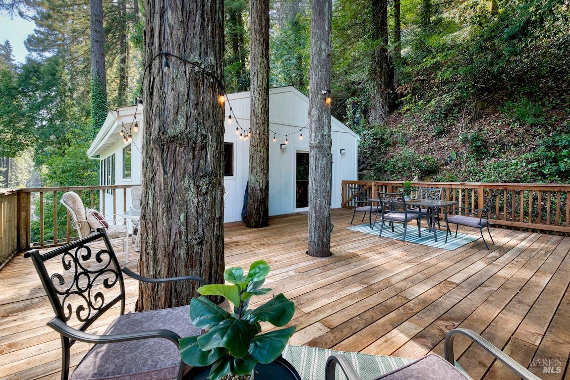 21684 Starrett Hill Drive Monte Rio CA 95462