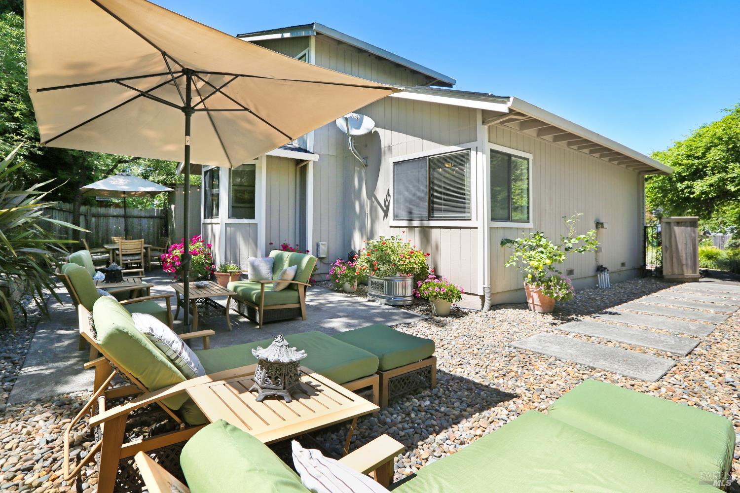 2025 W Myrtle Street Calistoga CA 94515