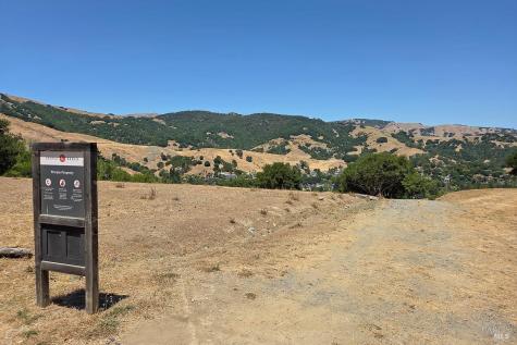 26 Manor View Drive Fairfax CA 94930