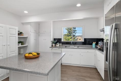26 Manor View Drive Fairfax CA 94930