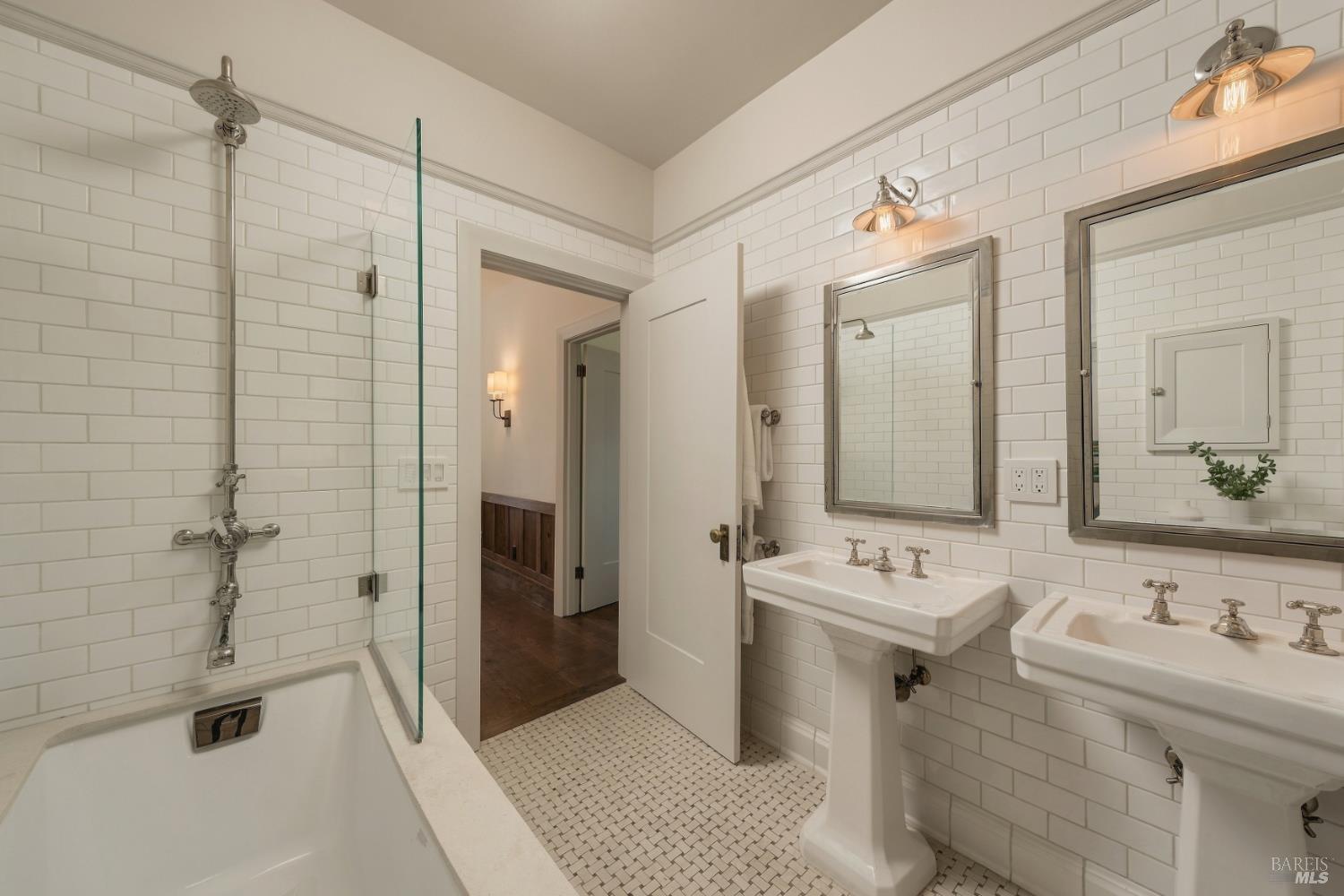 126 Winding Way Ross CA 94957