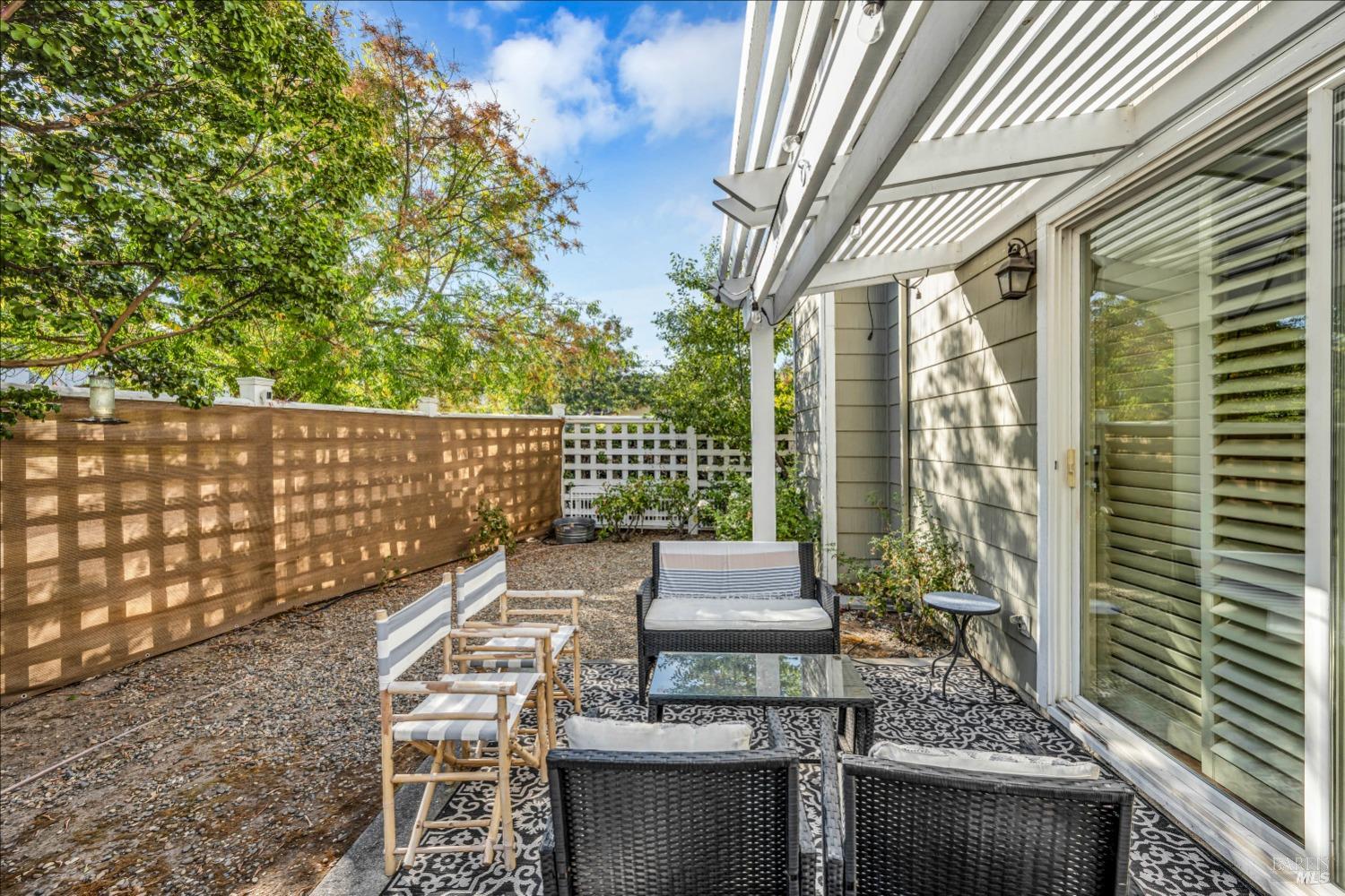 921 Chiles Avenue St. Helena CA 94574