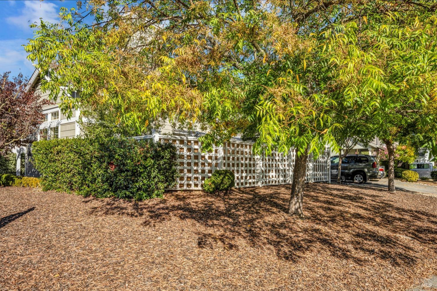 921 Chiles Avenue St. Helena CA 94574