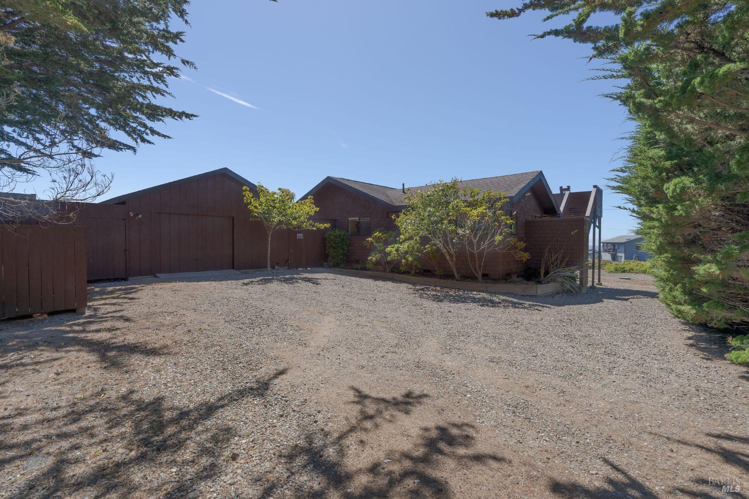 47045 Westward Ho Road Gualala CA 95445