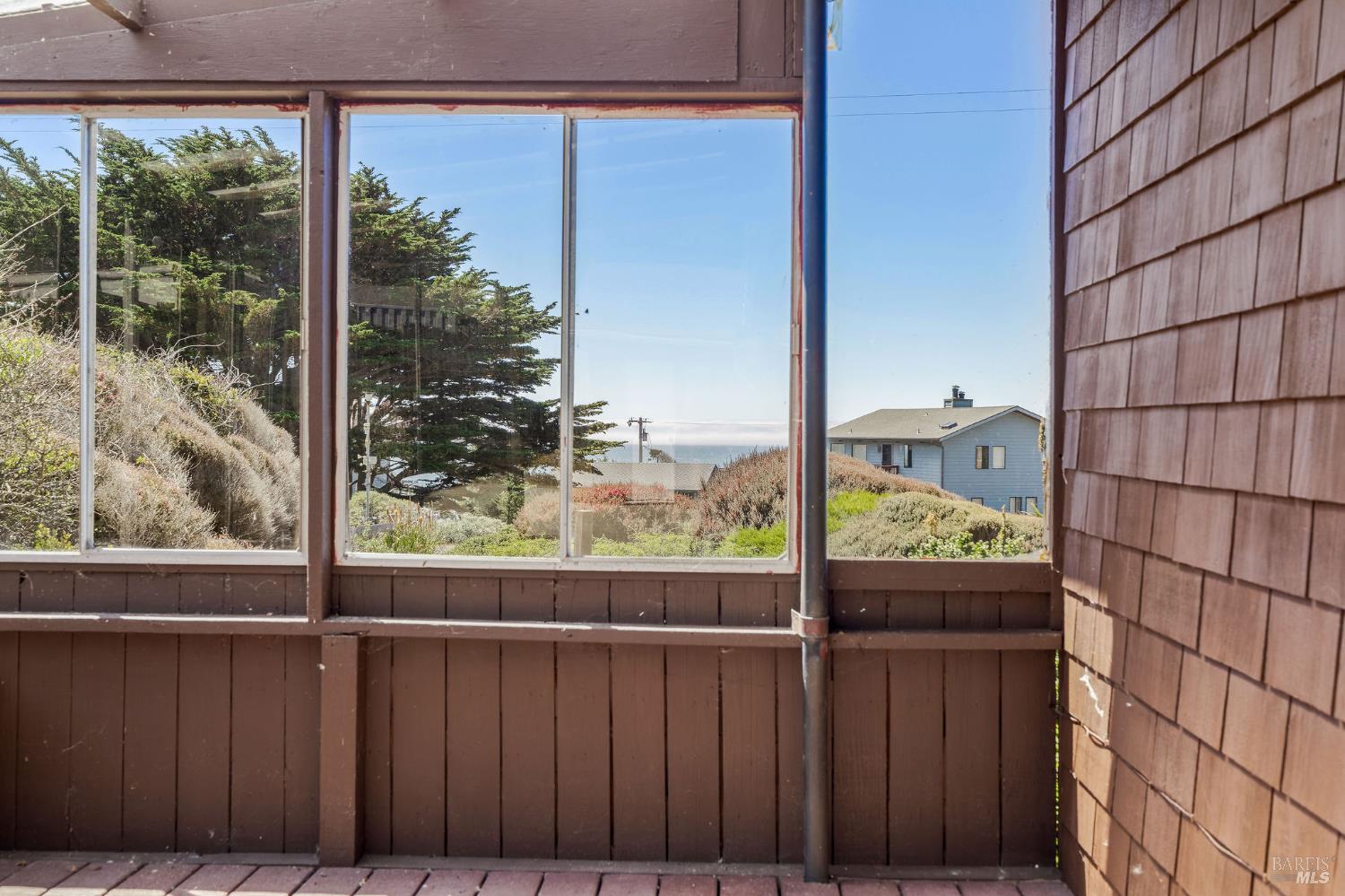 47045 Westward Ho Road Gualala CA 95445