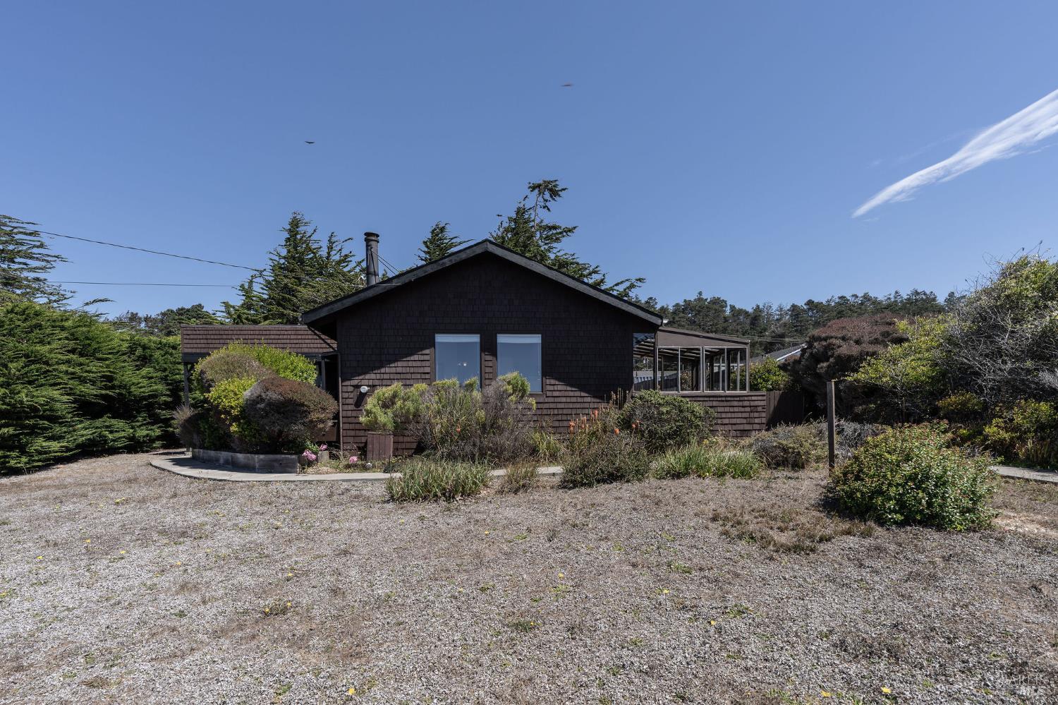 47045 Westward Ho Road Gualala CA 95445