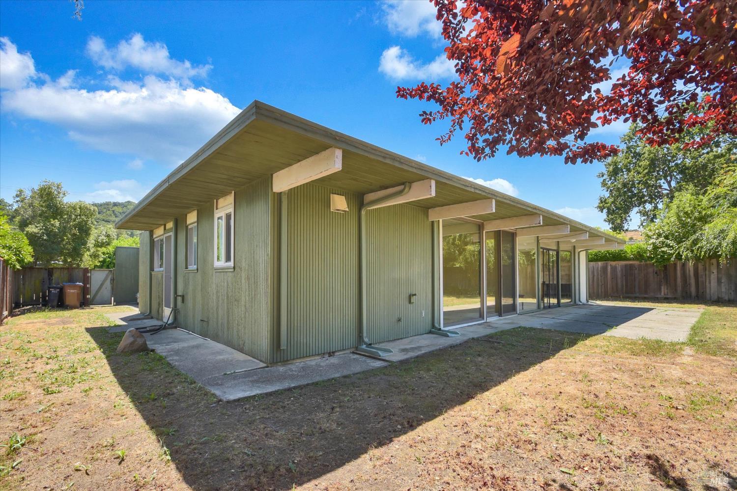 786 Bamboo Terrace San Rafael CA 94903