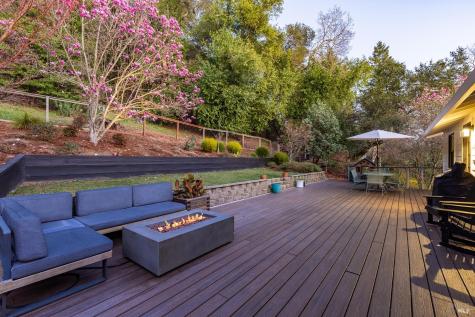 1625 Madrone Avenue Healdsburg CA 95448