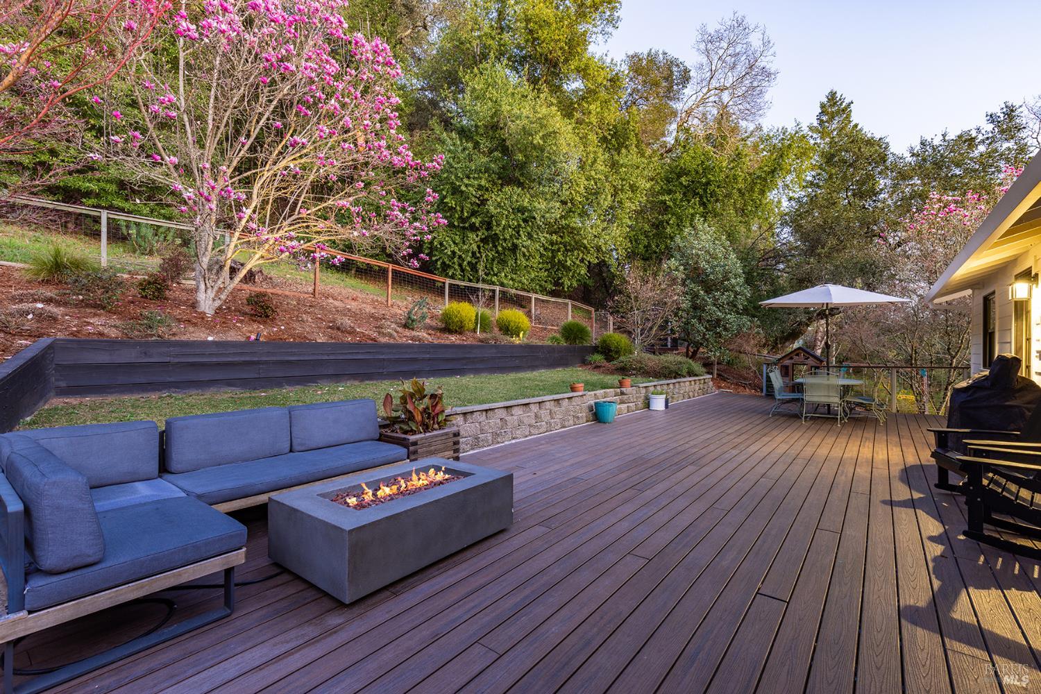 1625 Madrone Avenue Healdsburg CA 95448