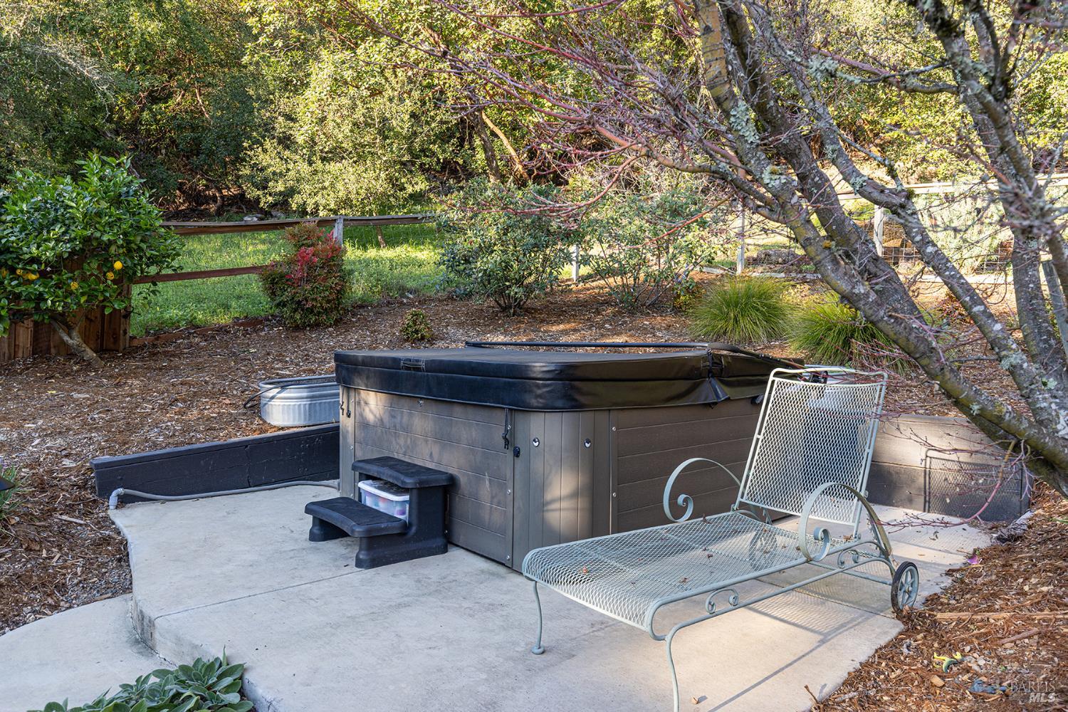 1625 Madrone Avenue Healdsburg CA 95448