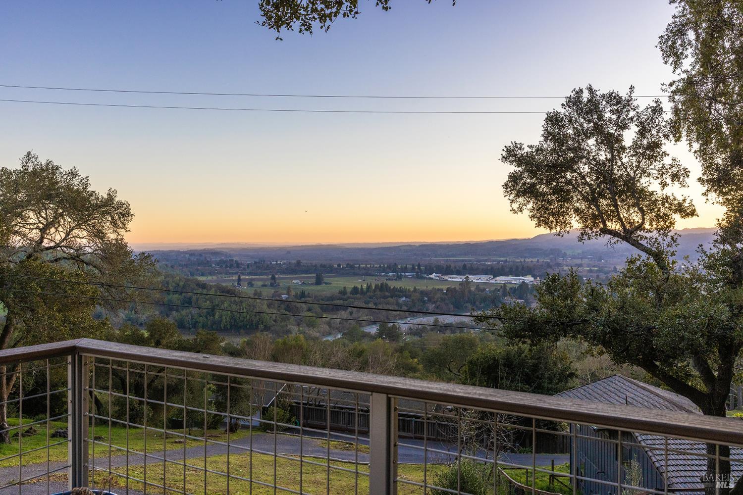 1625 Madrone Avenue Healdsburg CA 95448
