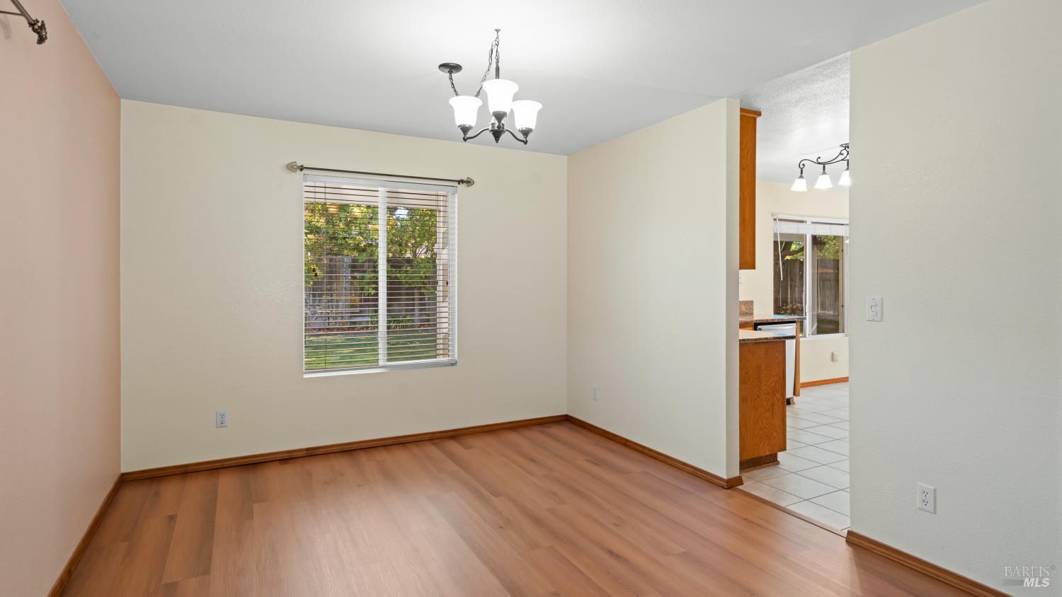 1025 Cinnabar Way Vacaville CA 95687
