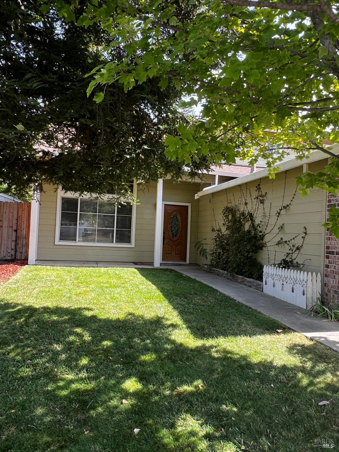 1025 Cinnabar Way Vacaville CA 95687