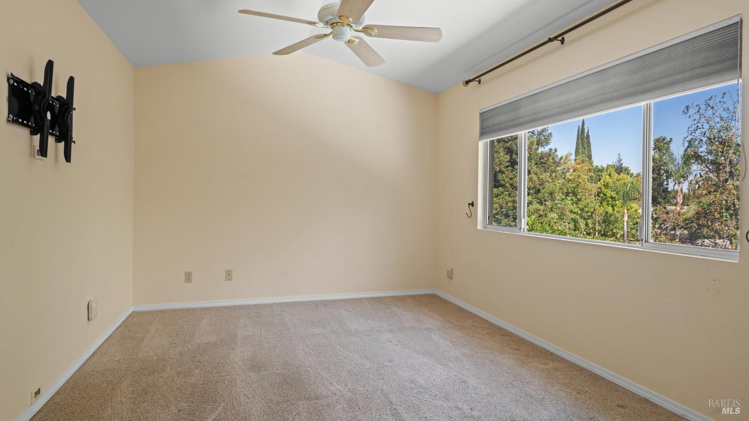 1025 Cinnabar Way Vacaville CA 95687