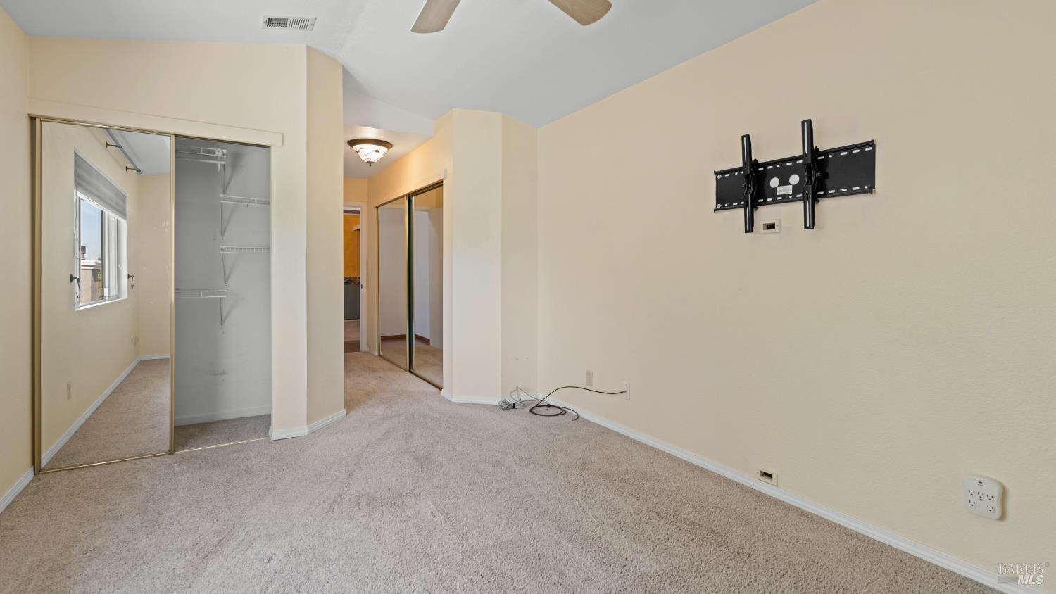 1025 Cinnabar Way Vacaville CA 95687