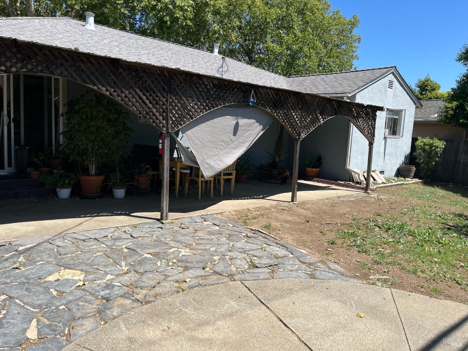 213 Parkwood Drive Vallejo CA 94591