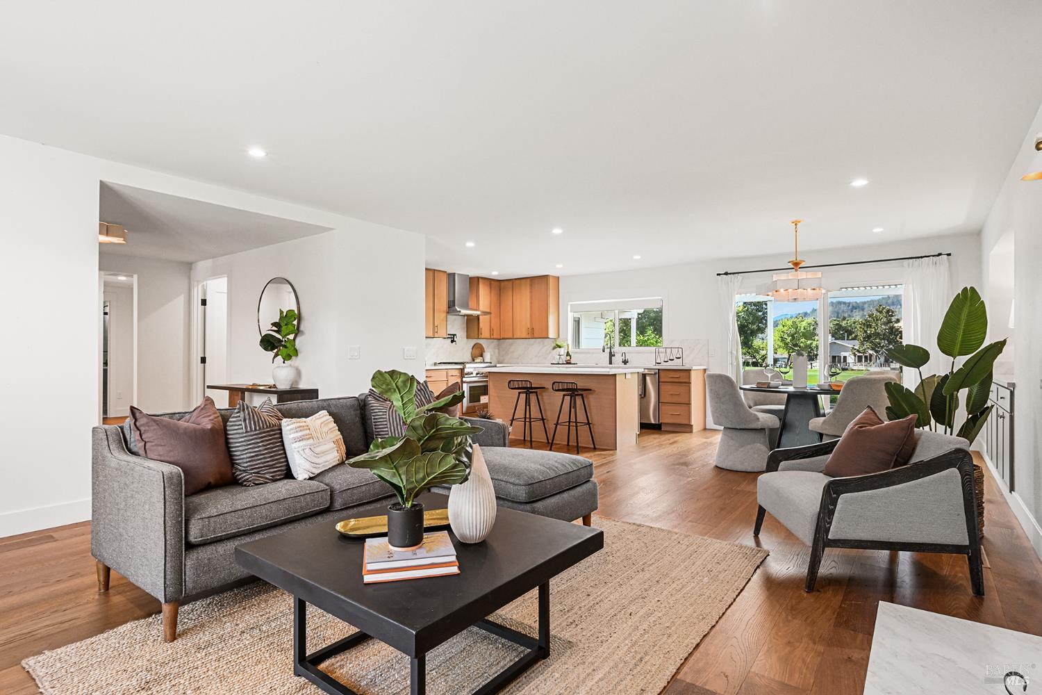 8911 Oakmont Drive Santa Rosa CA 95409