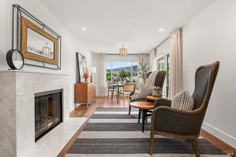 8911 Oakmont Drive Santa Rosa CA 95409