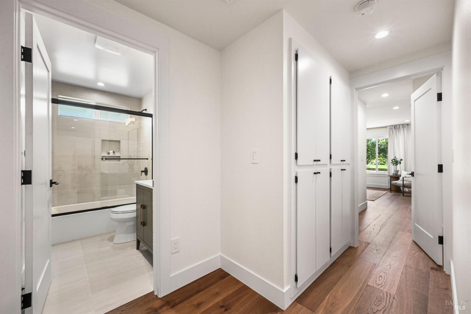 8911 Oakmont Drive Santa Rosa CA 95409