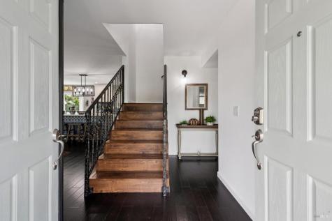 385 San Carlos Way Novato CA 94945