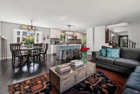 385 San Carlos Way Novato CA 94945