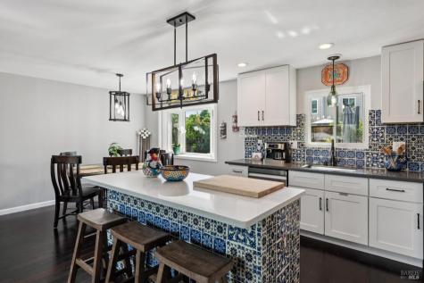 385 San Carlos Way Novato CA 94945